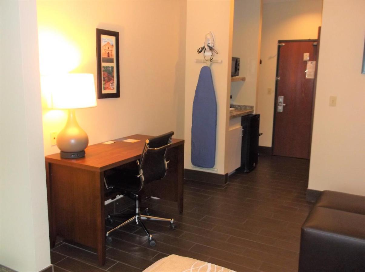 Comfort Inn & Suites Seguin Eksteriør bilde